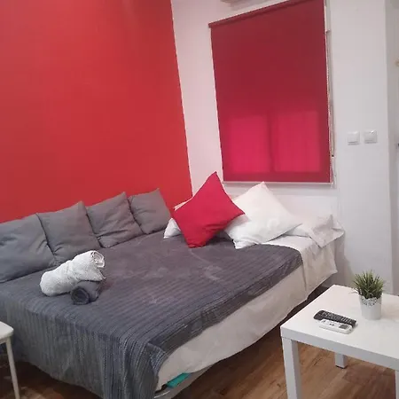 Estudio Cerca Del Carrefour Rosaleda * Malaga